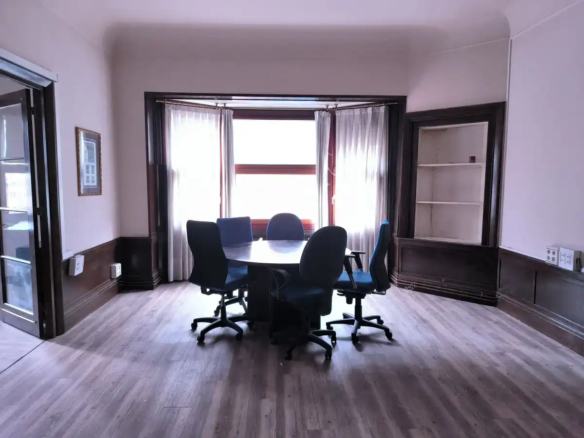 Oficina con ascensor en venta en Abando - Albia, imagen 4