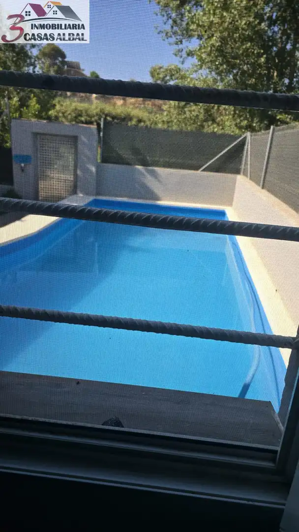 Swimming pool of Houses for sale in Paterna  with Swimming Pool