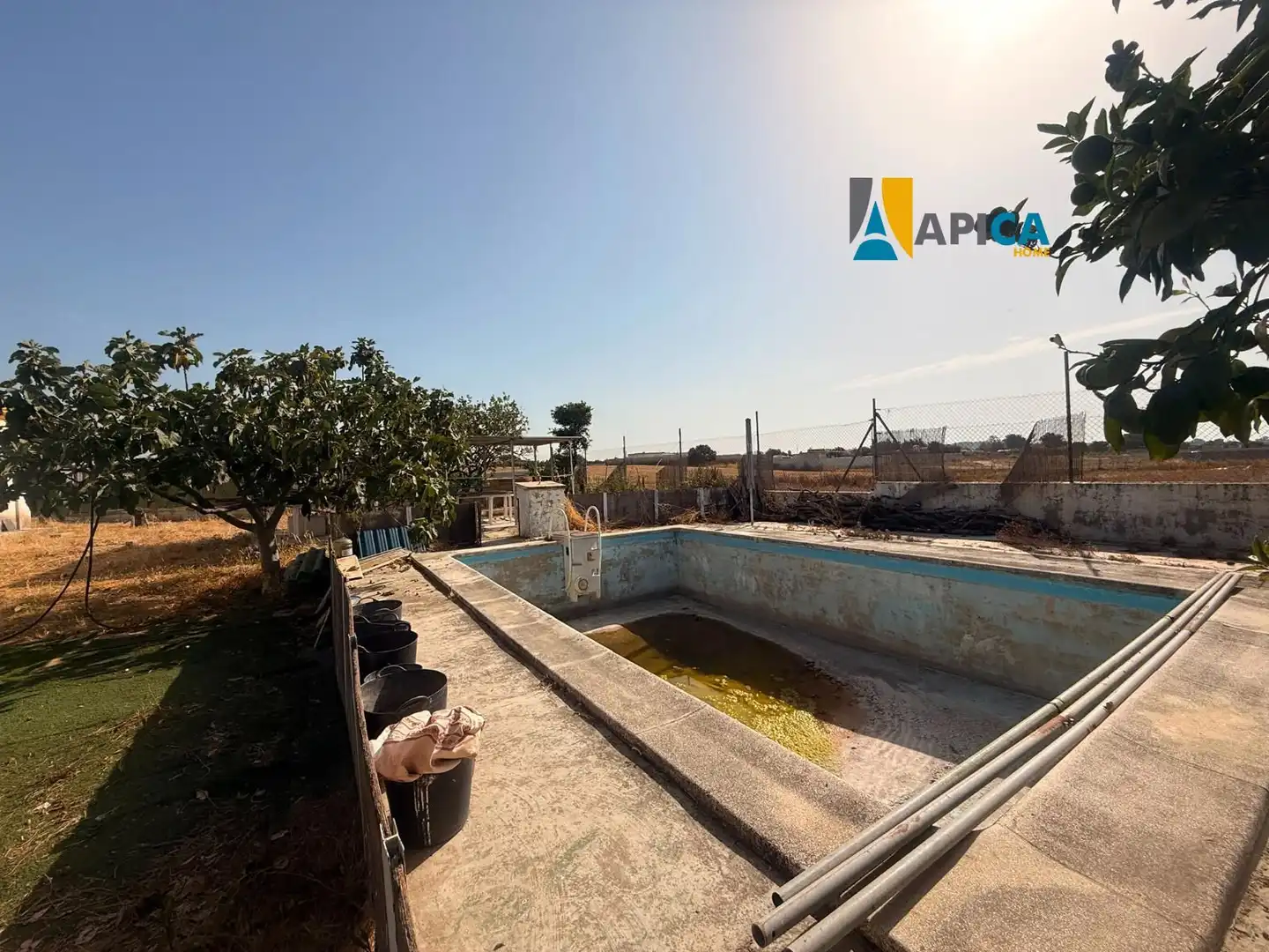 Piscina de Terreny en venda en El Puerto de Santa María