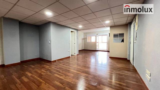 Piso en Alquiler en Avenida de Denia en Goteta