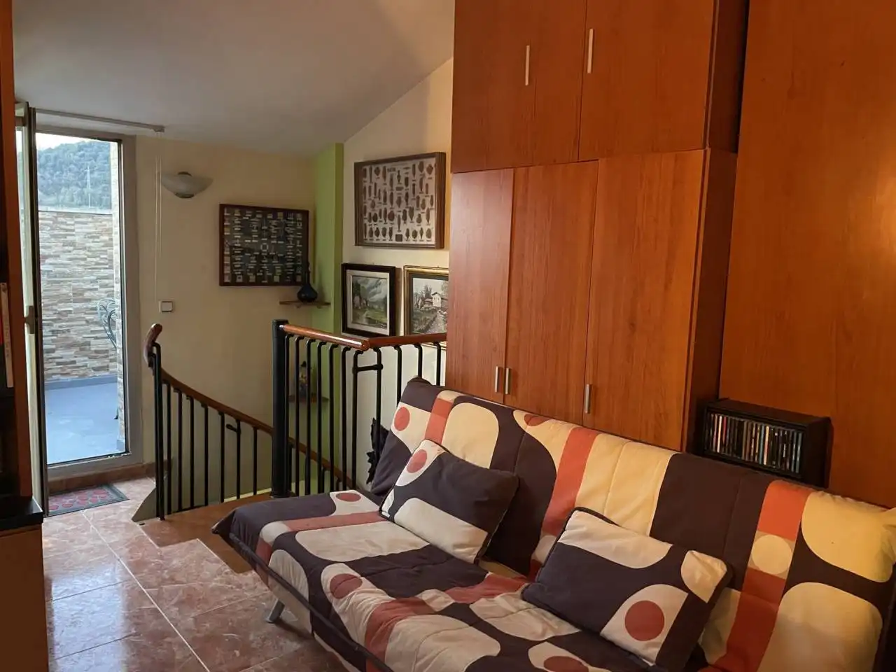 Sala de estar de Piso en venta en Olot con Calefacción, Terraza y Balcón