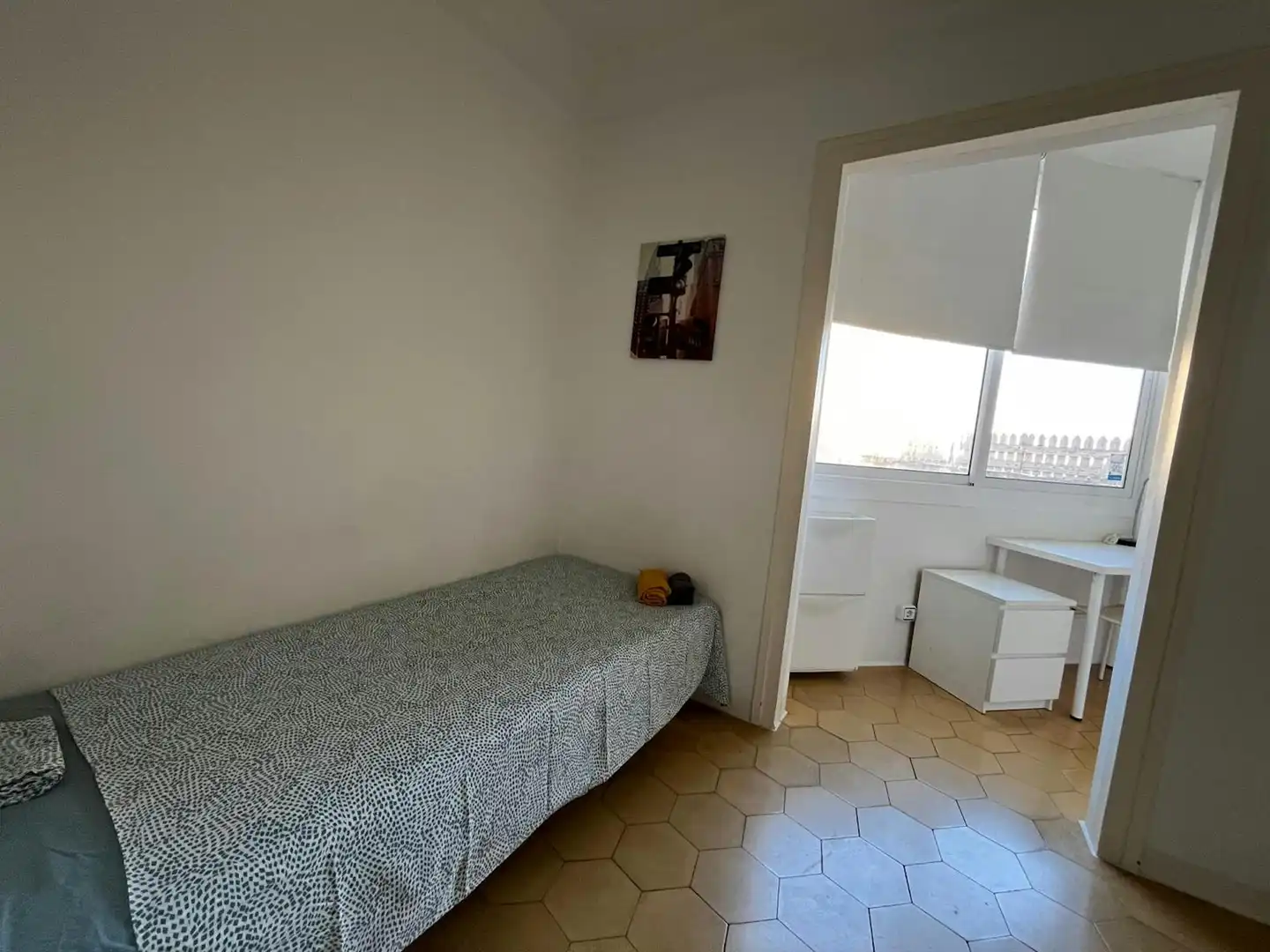 Bedroom of Flat for share in  Barcelona Capital  with Heating, Furnished and Washing machine