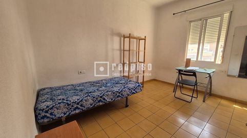 Foto 3 von Wohnung zum Verkauf in De la Virgen de la Estrella, Los Remedios, Sevilla Capital