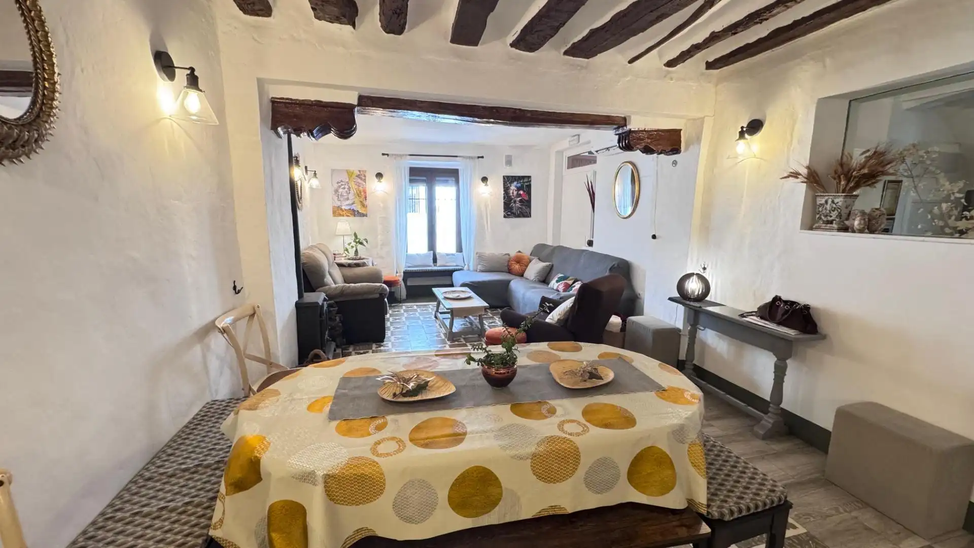 Living room of Houses for sale in Iznájar  with Air Conditioner, Heating and Terrace