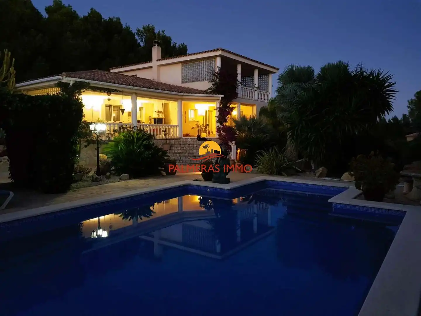 Vista exterior de Casa o xalet en venda en L'Ametlla de Mar  amb Terrassa i Piscina