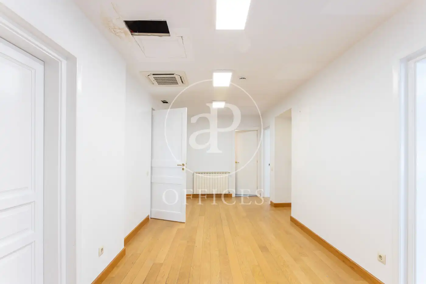 Büro zur Miete in Barcelona mit Heizung