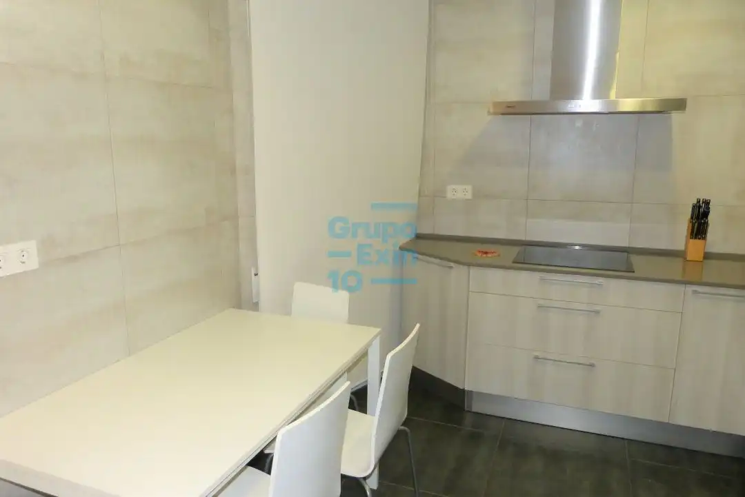 Küche von Wohnung zur Miete in Donostia - San Sebastián  mit Balkon