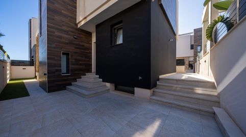 Photo 5 of Houses for sale in Calle Calle Cabo Trafalgar, Lomas de Cabo Roig - Los Dolses, Orihuela