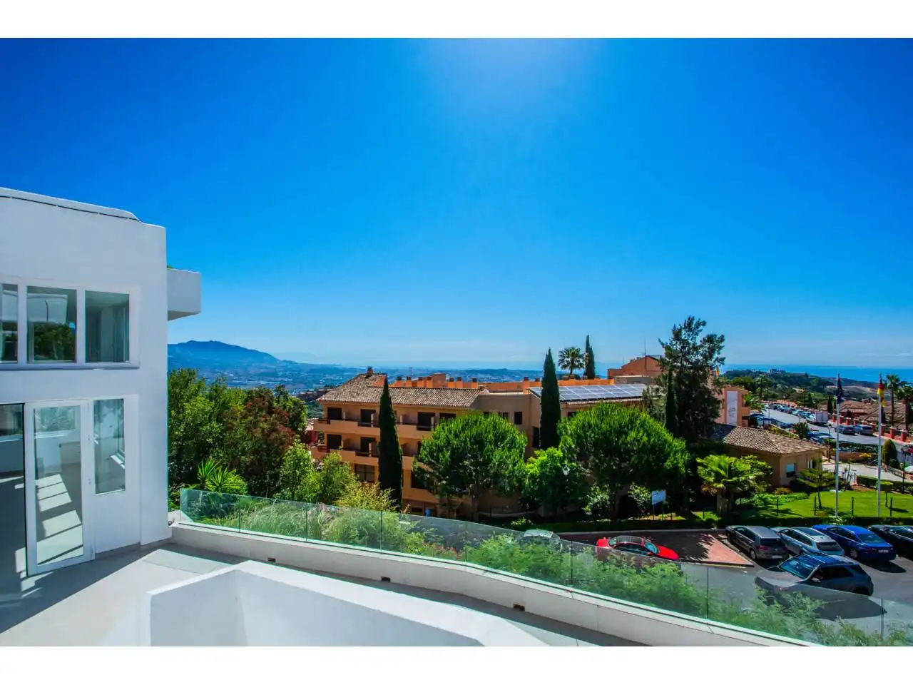 Vista exterior de Apartament en venda en Marbella amb Aire condicionat, Calefacció i Terrassa
