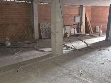 Local comercial en venda a O Feal - Xubia