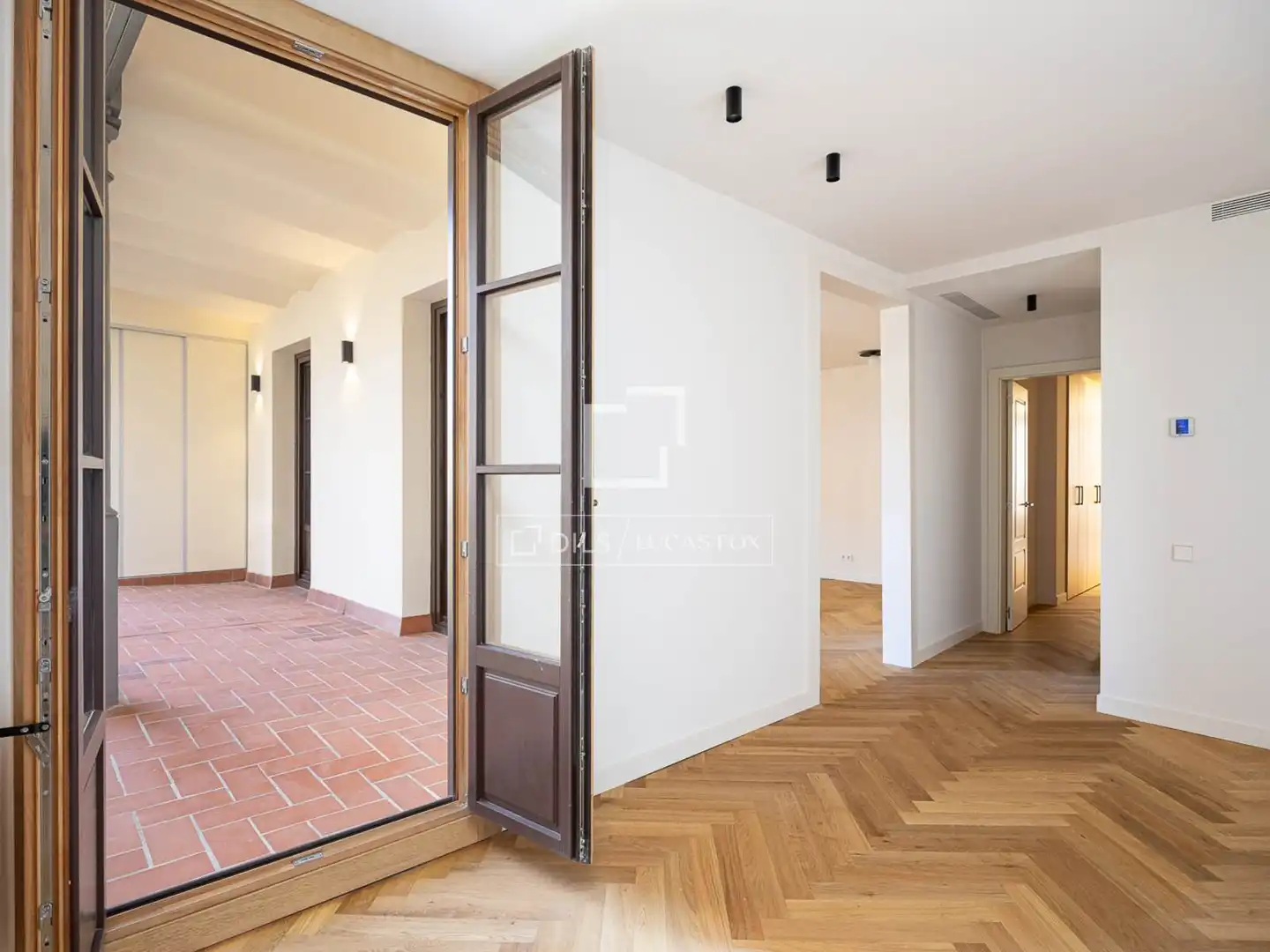 Piso con terraza en venta en Ciutat Vella, imagen 6