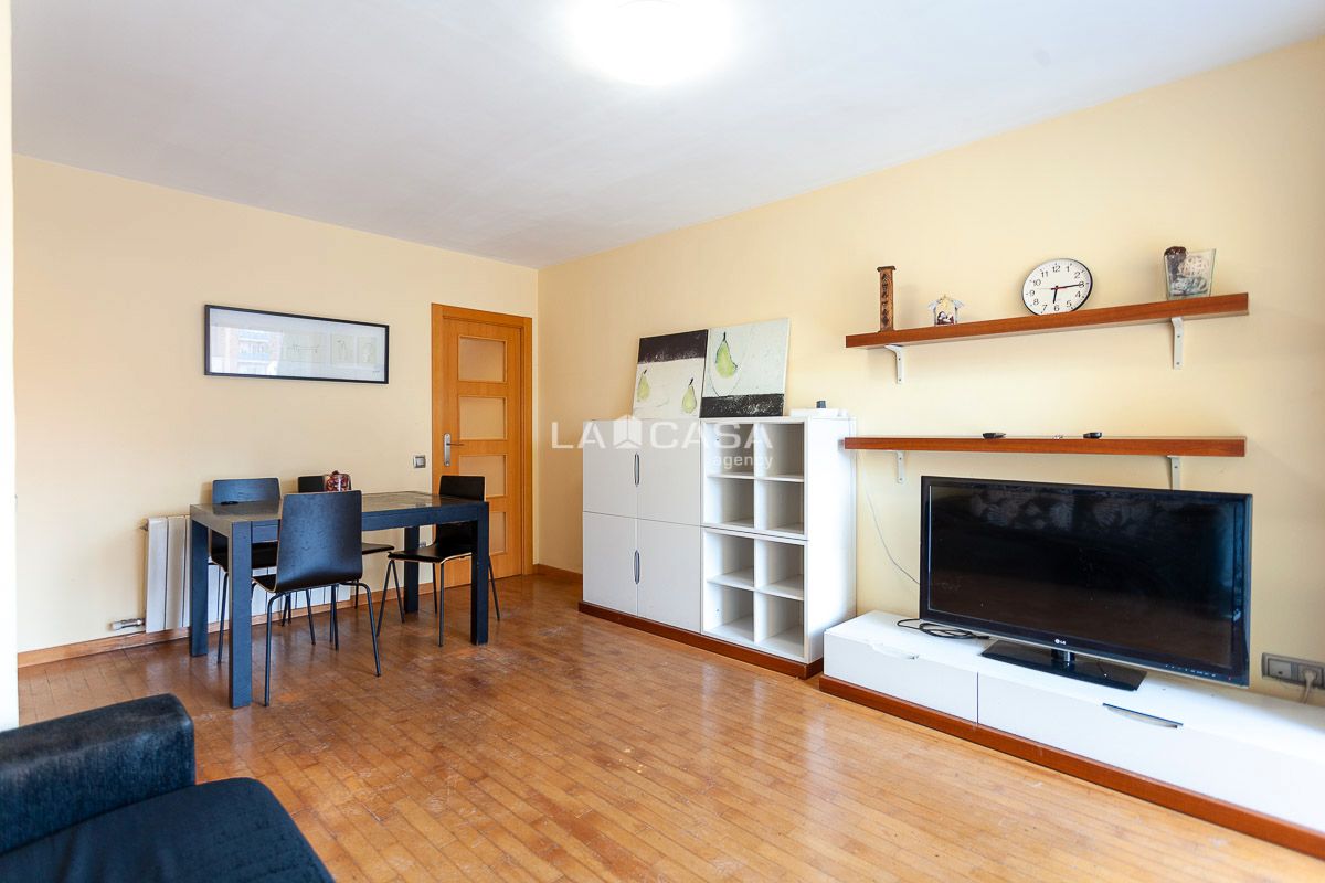 Sala de estar de Piso en venta en Castelldefels con Calefacción y Balcón