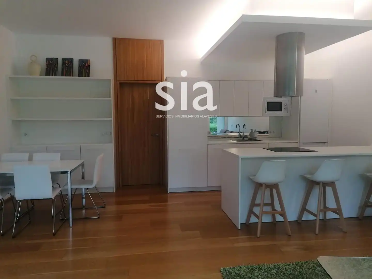 Piso de alquiler en Los Buesa, Mendizorrotza - Armentia