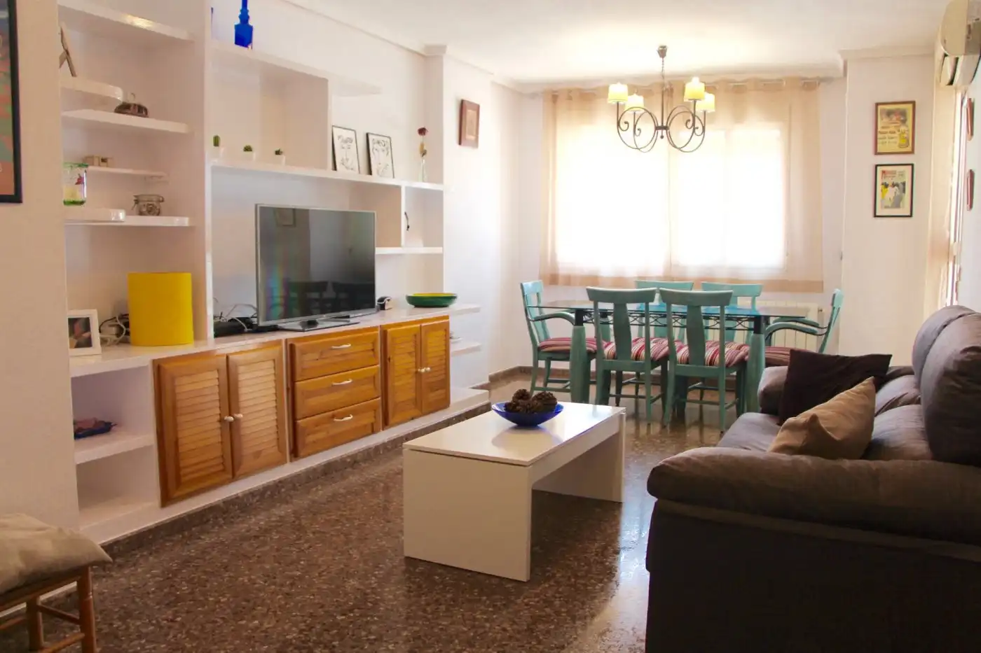 Sala d'estar de Apartament de lloguer en Alfara del Patriarca amb Aire condicionat, Calefacció i Terrassa