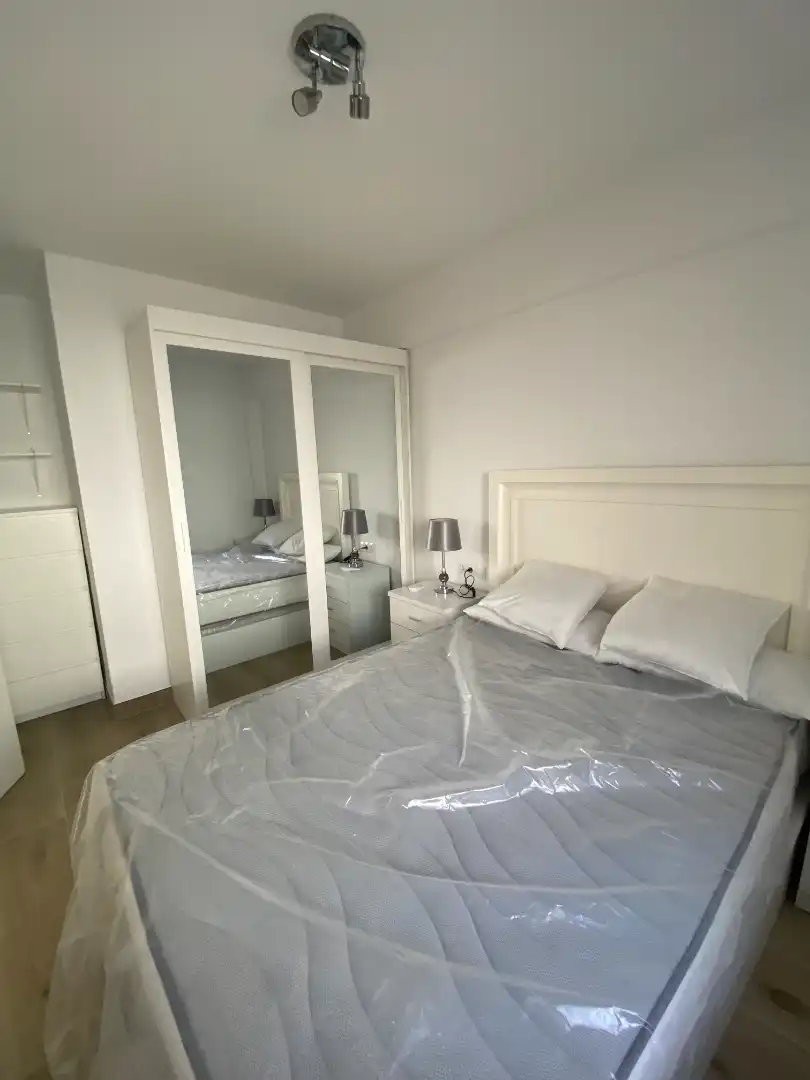 Schlafzimmer von Wohnungen zur Miete in Málaga mit Klimaanlage, Möbliert und Waschmaschine