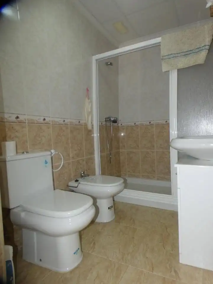 Baño de Piso en venta en San Pedro del Pinatar con Aire acondicionado y Amueblado