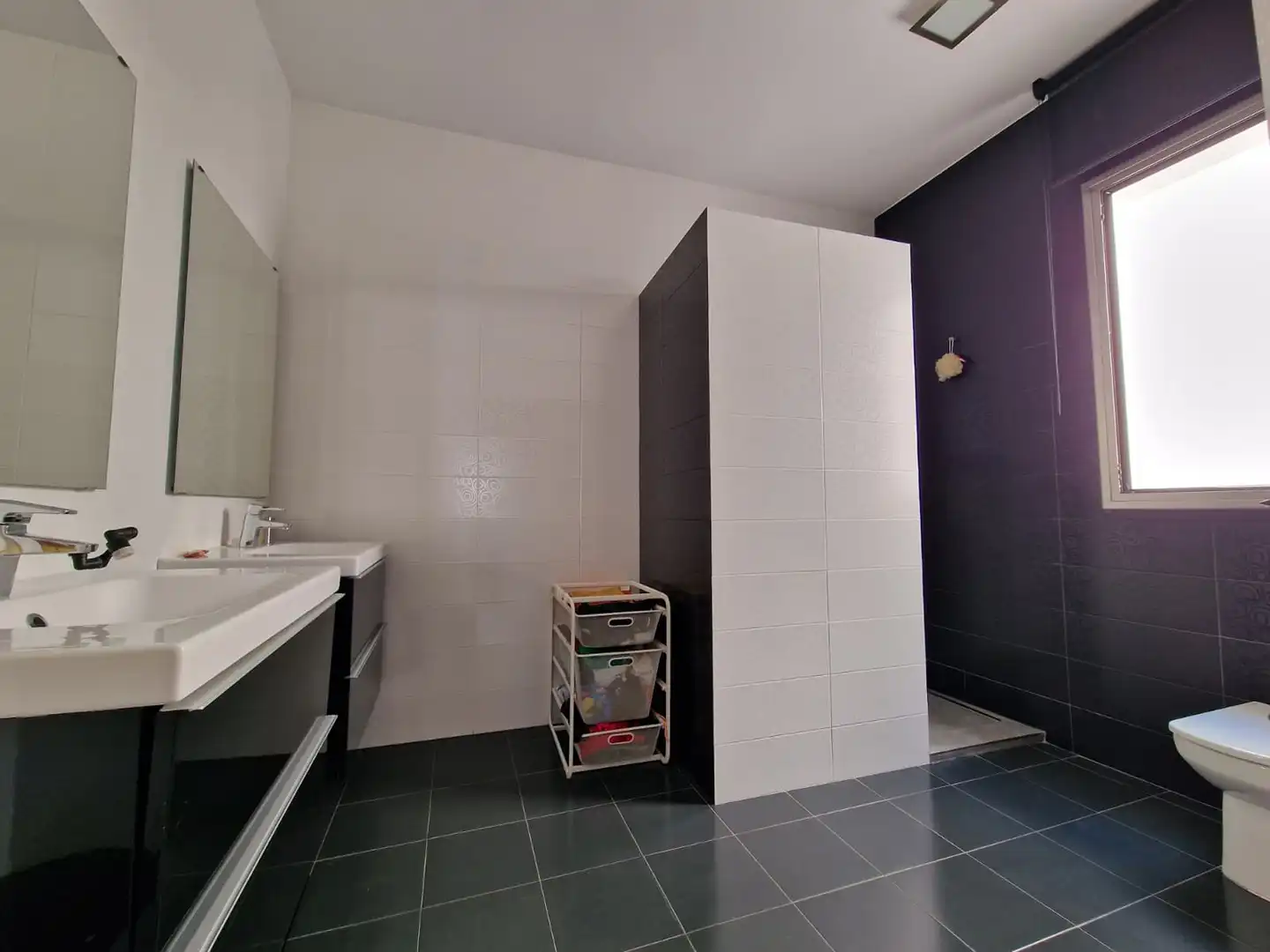 Baño de Casa o chalet en venta en Fernán-Núñez con Aire acondicionado, Calefacción y Parquet