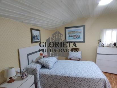 Bedroom of Flat for sale in Vigo   with Heating