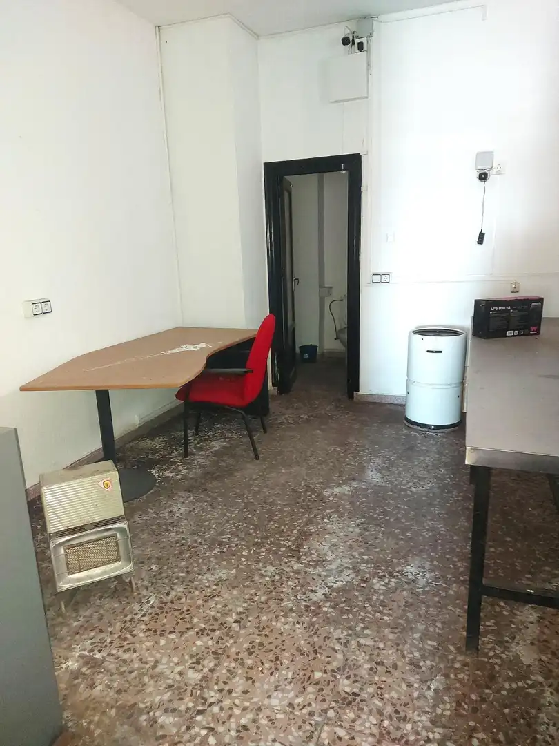 Local comercial en venda a Casco Urbano, imagen 4