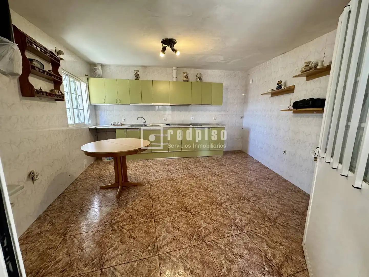 Cuina de Casa o xalet en venda en Zarzalejo amb Calefacció, Jardí privat i Terrassa