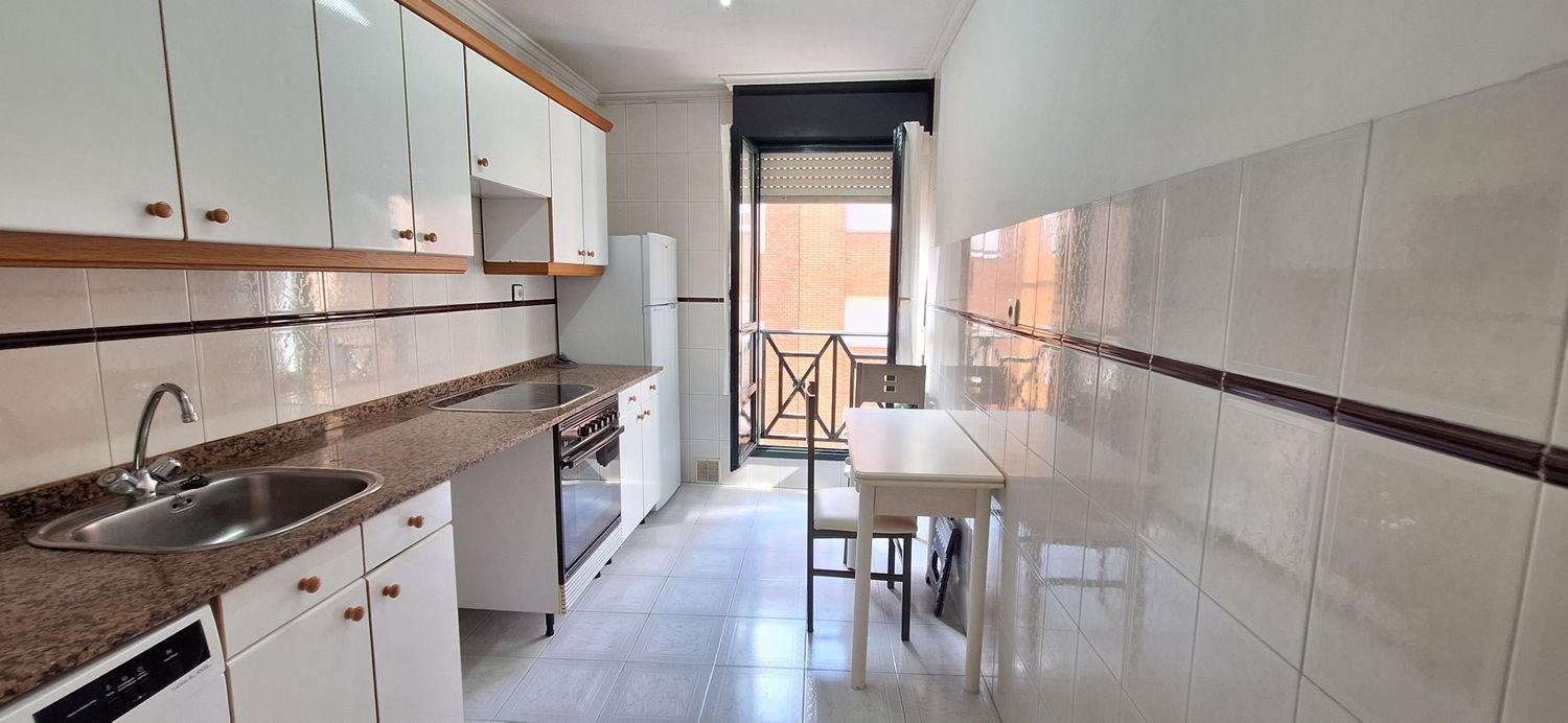 Piso de alquiler en N/A, Llano