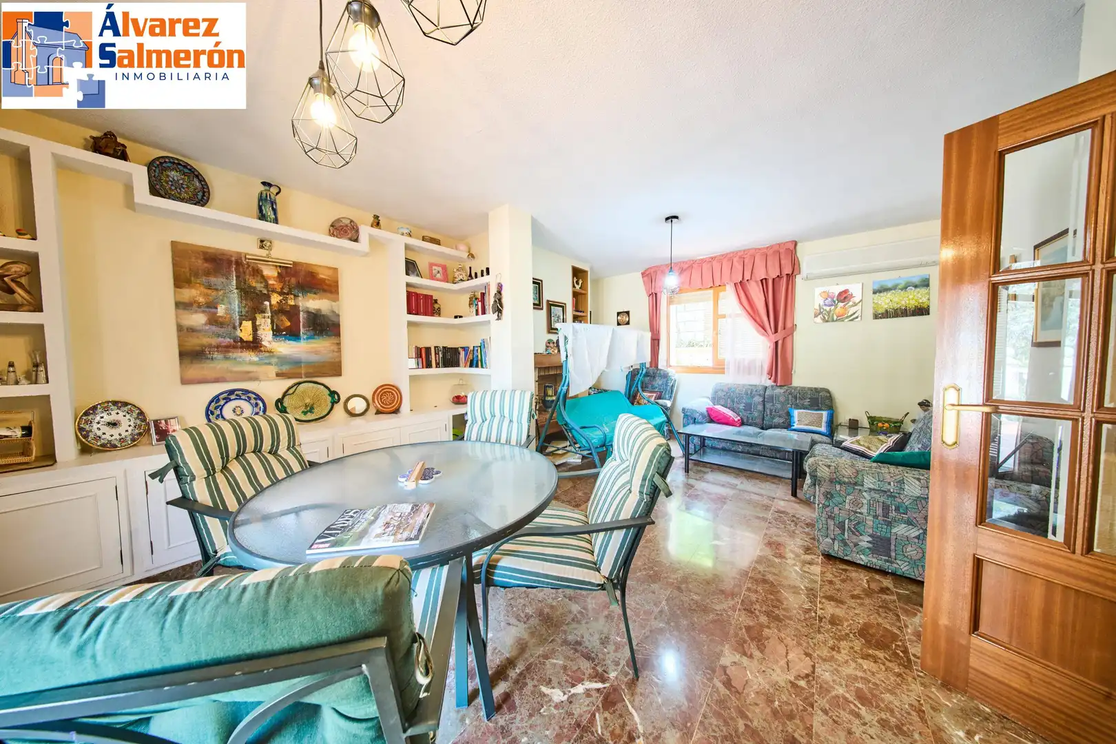 Sala de estar de Casa o chalet en venta en Villa de Otura con Jardín privado y Terraza