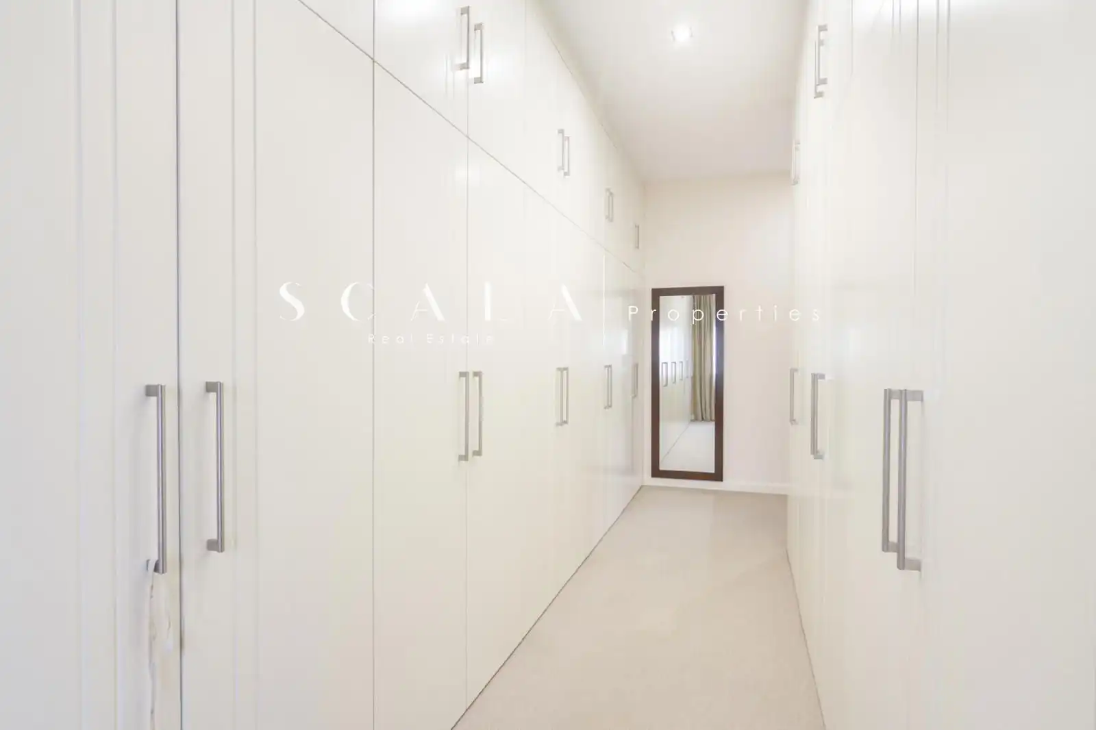 Houses for rent in SAXIFRAGA, Castilla