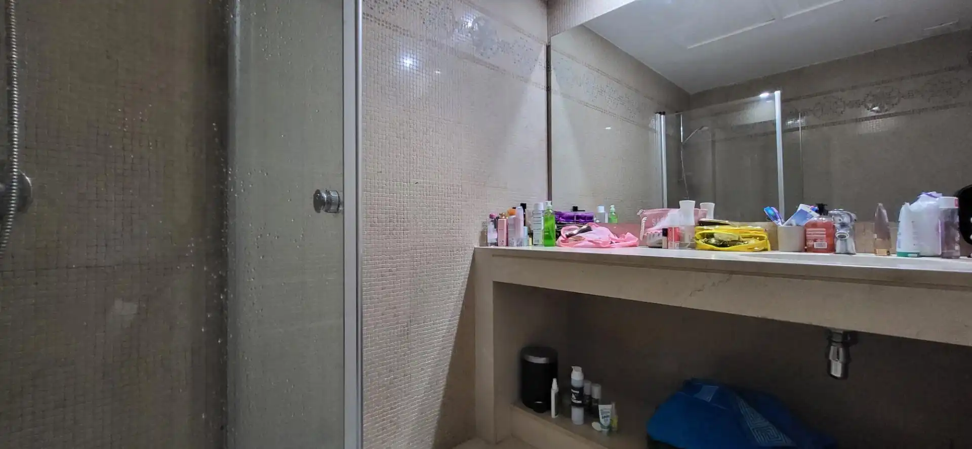 Bathroom of Apartments for rent in Benahavís  with Air Conditioner, Heating and Private garden