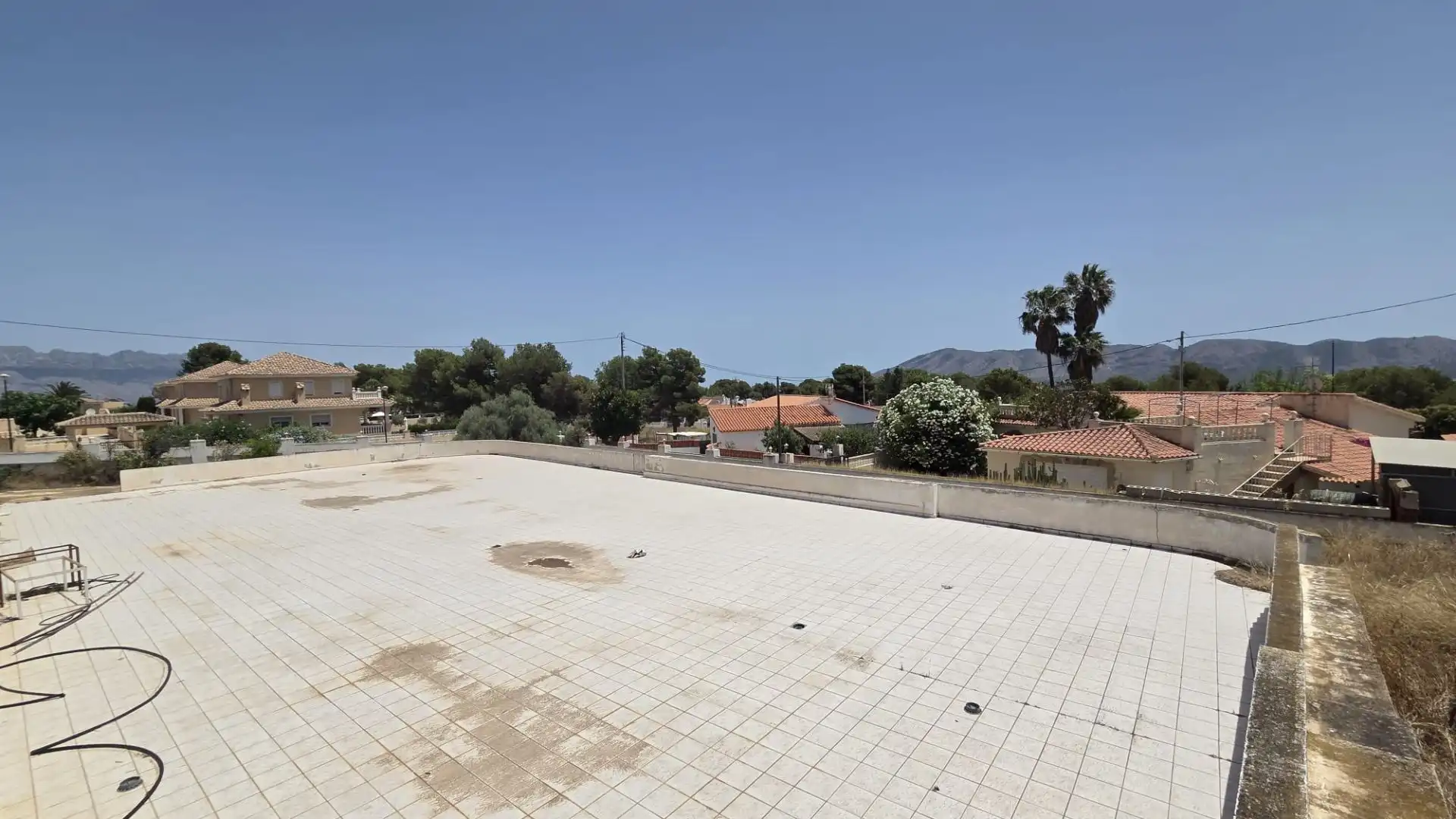 Casa o chalet en venta en La Nucia con Jardín privado, Terraza y Trastero