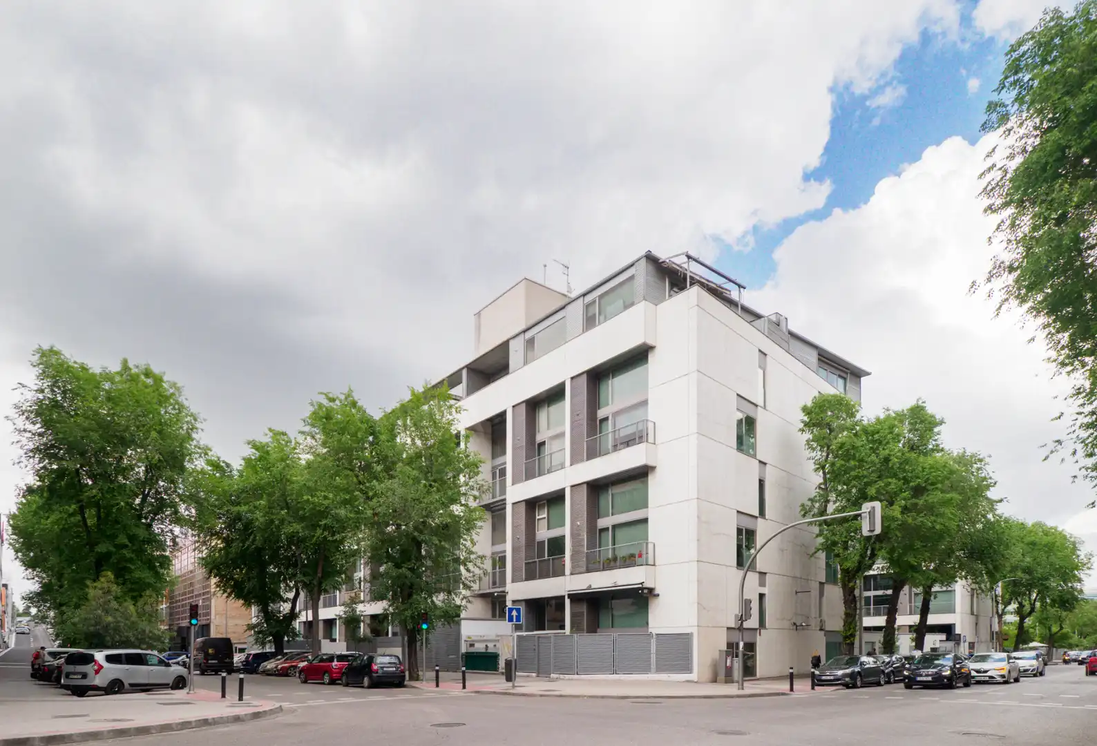 Außenansicht von Loft zum Verkauf in Madrid mit Terrasse, Möbliert und Balkon