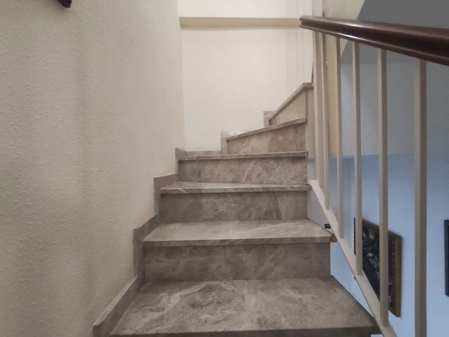 Haus oder Chalet zum Verkauf in Gines mit Klimaanlage, Heizung und Schwimmbad