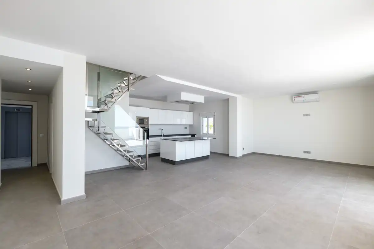 Apartament amb piscina en venda a Estepona Pueblo, imagen 21