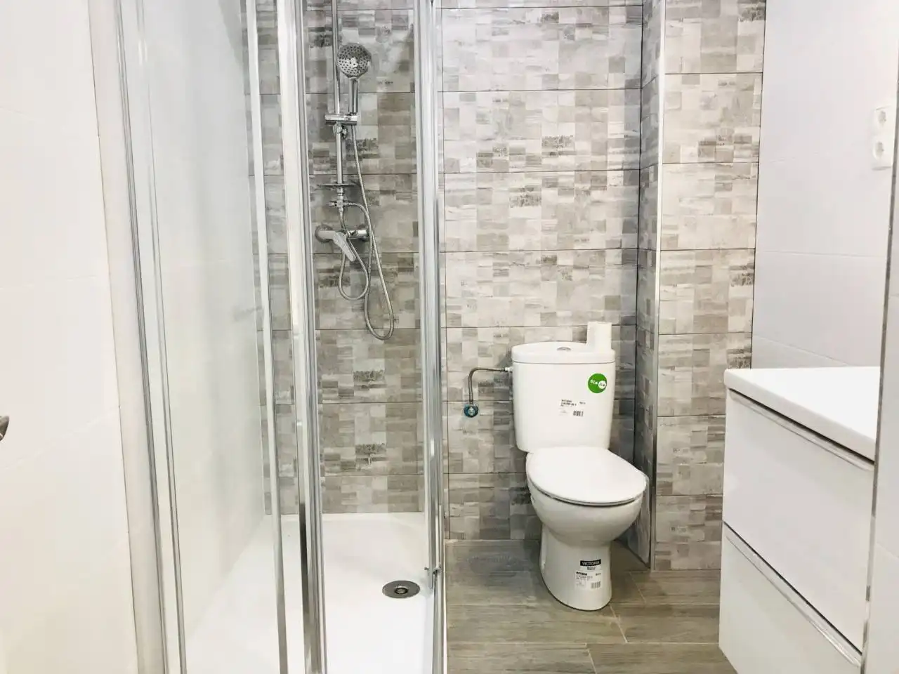 Piso en venta en Calle Estadella, El Bon Pastor