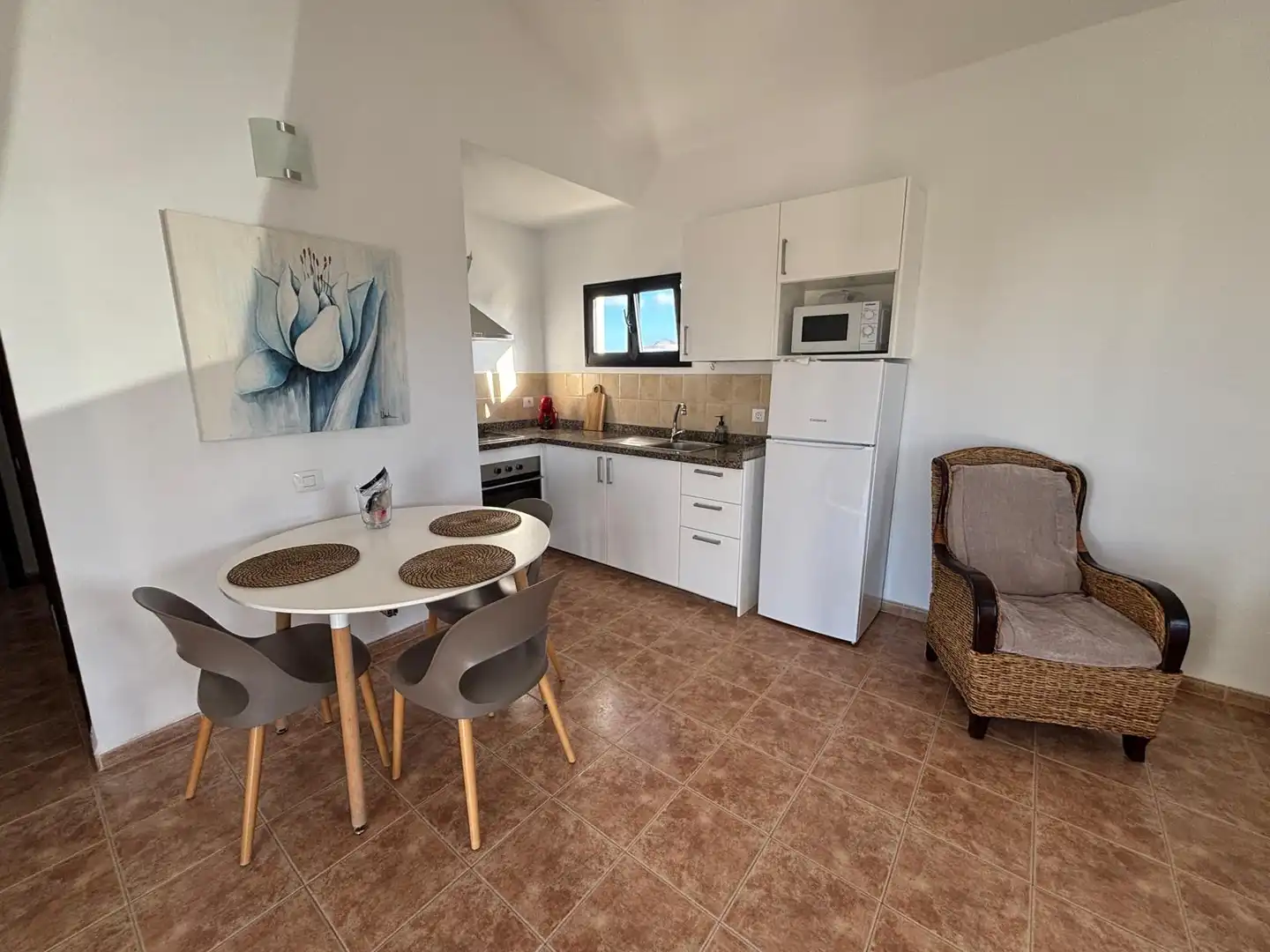 Cocina de Casa o chalet de alquiler en La Oliva con Jardín privado, Terraza y Amueblado