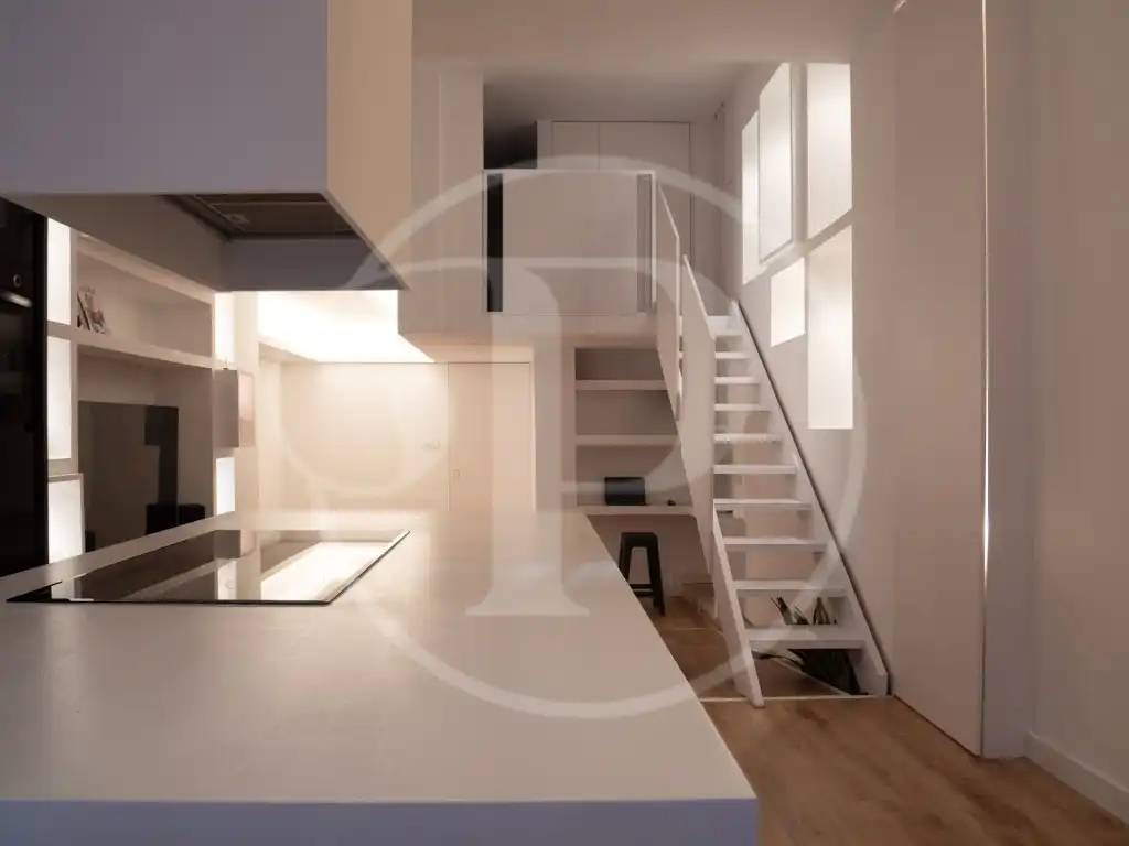 Kitchen of Study for sale in Valencia  with Air Conditioner