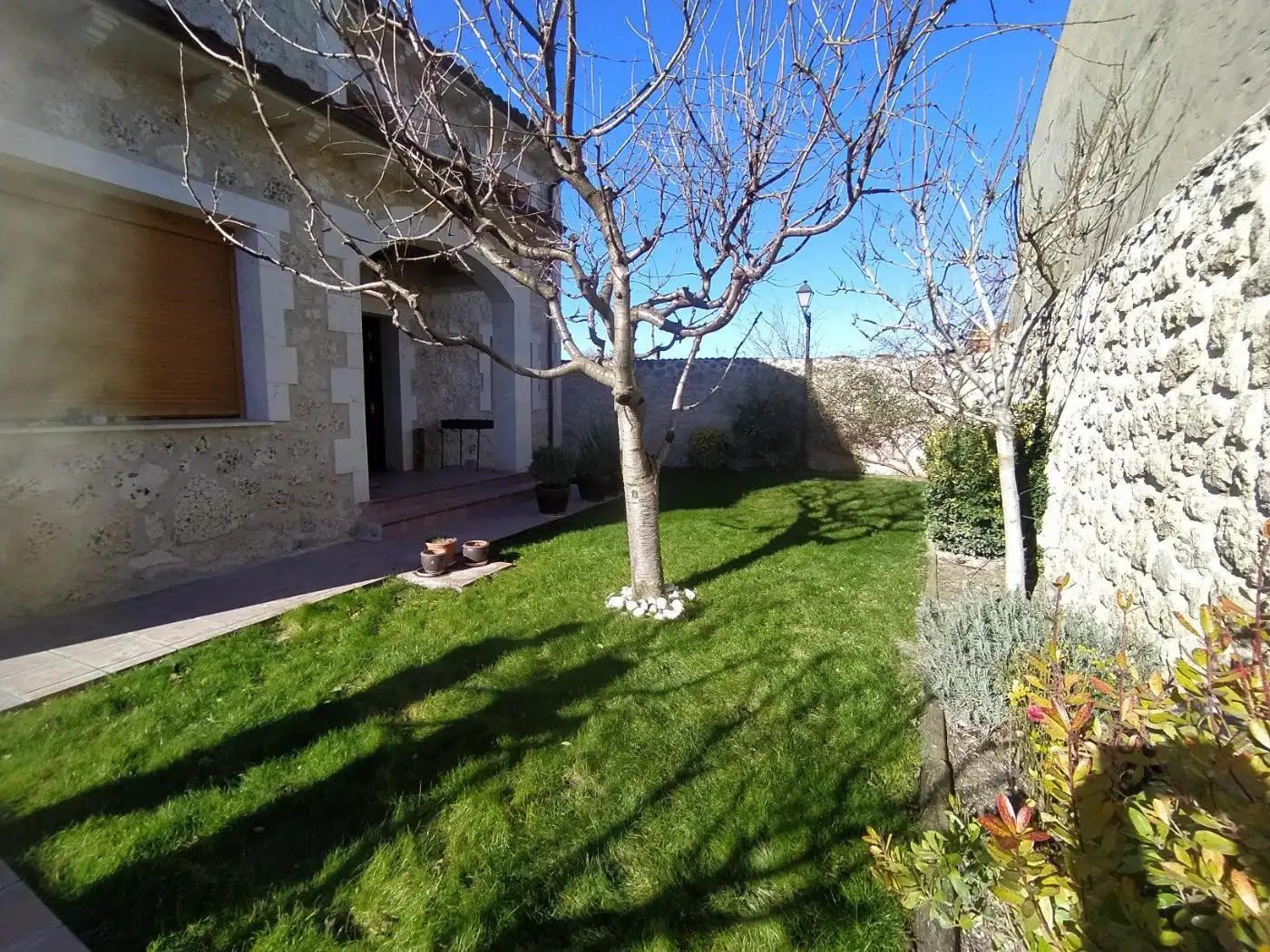 Jardín de Casa o chalet en venta en Cozuelos de Fuentidueña con Calefacción, Jardín privado y Piscina