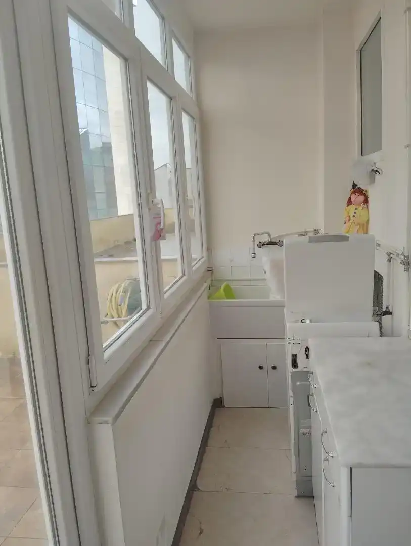 Terrasse von Wohnung zur Miete in Lugo mit Privatgarten, Abstellraum und Möbliert