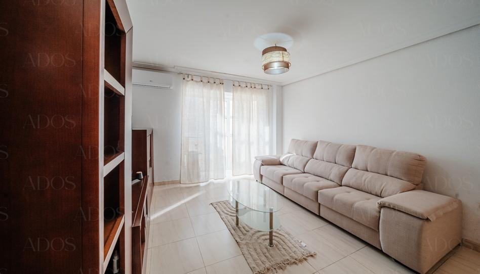 Foto 1 de Piso en venta en El Parador de las Hortichuelas, Almería