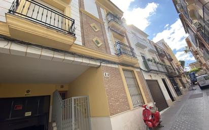 Vista exterior de Casa adosada en venda en Fuente de Piedra amb Piscina