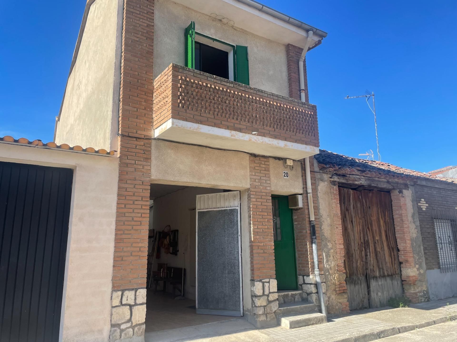 Vista exterior de Finca rústica en venda en Mozoncillo amb Jardí privat i Terrassa