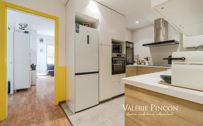 Kitchen of Flat for sale in  Barcelona Capital  with Air Conditioner, Heating and Balcony