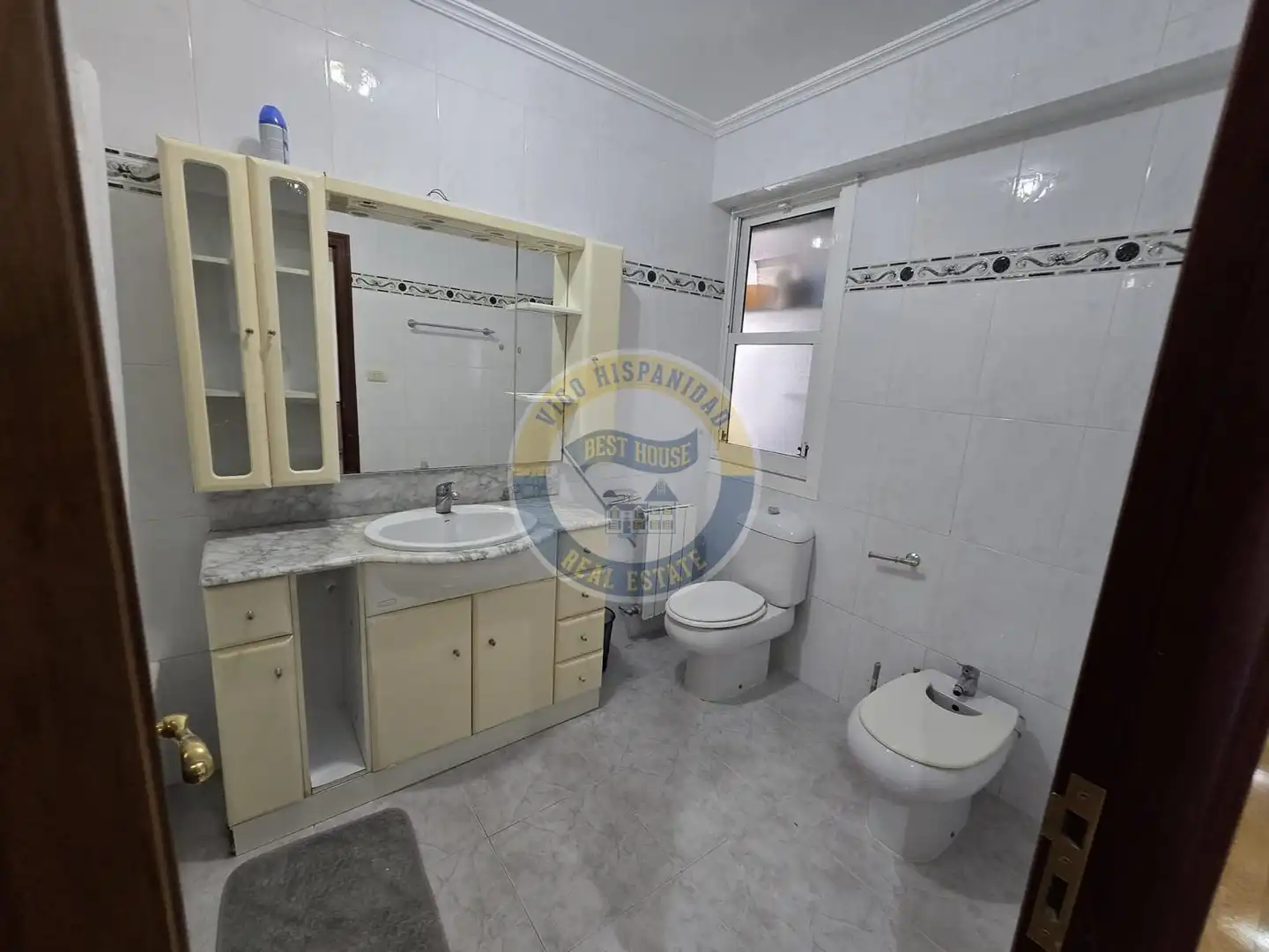 Baño de Piso de alquiler en Vigo  con Calefacción