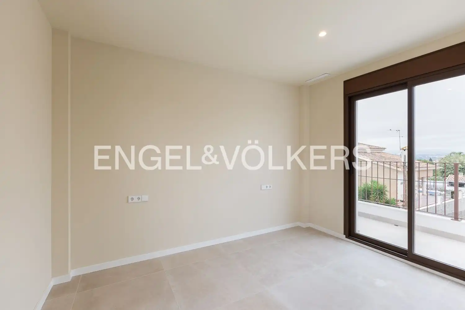 Bedroom of Houses for sale in L'Eliana  with Air Conditioner, Heating and Private garden