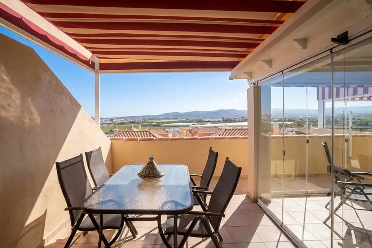 Terraza de Piso en venta en Vélez-Málaga con Aire acondicionado, Terraza y Trastero