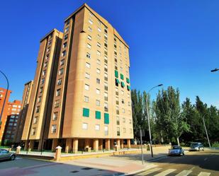 Exterior view of Flat for sale in Valladolid Capital  with Terrace