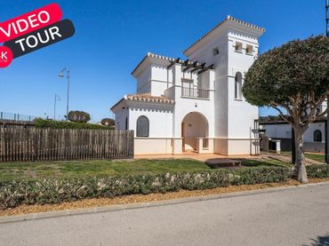 Casa amb piscina en venda a La Torre Golf