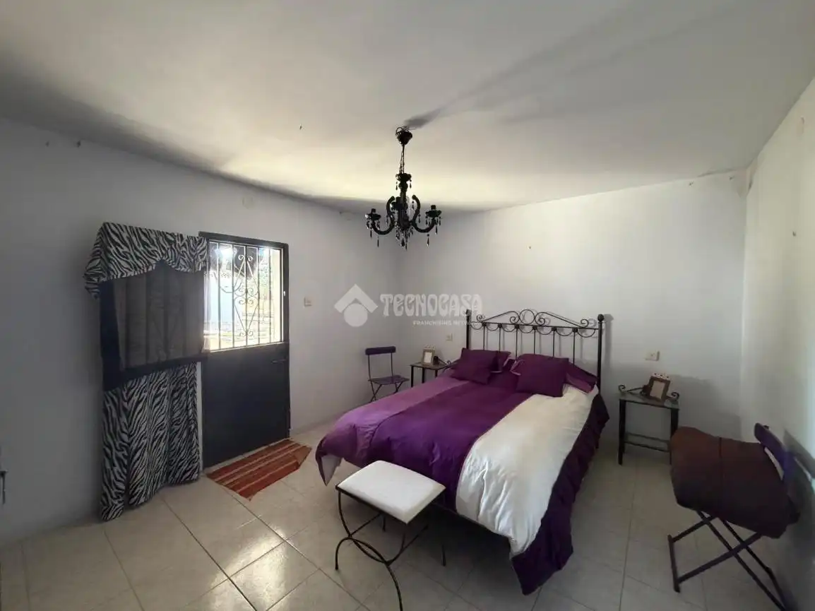 Casa aparellada en venda a Villanueva de la Reina, imagen 7