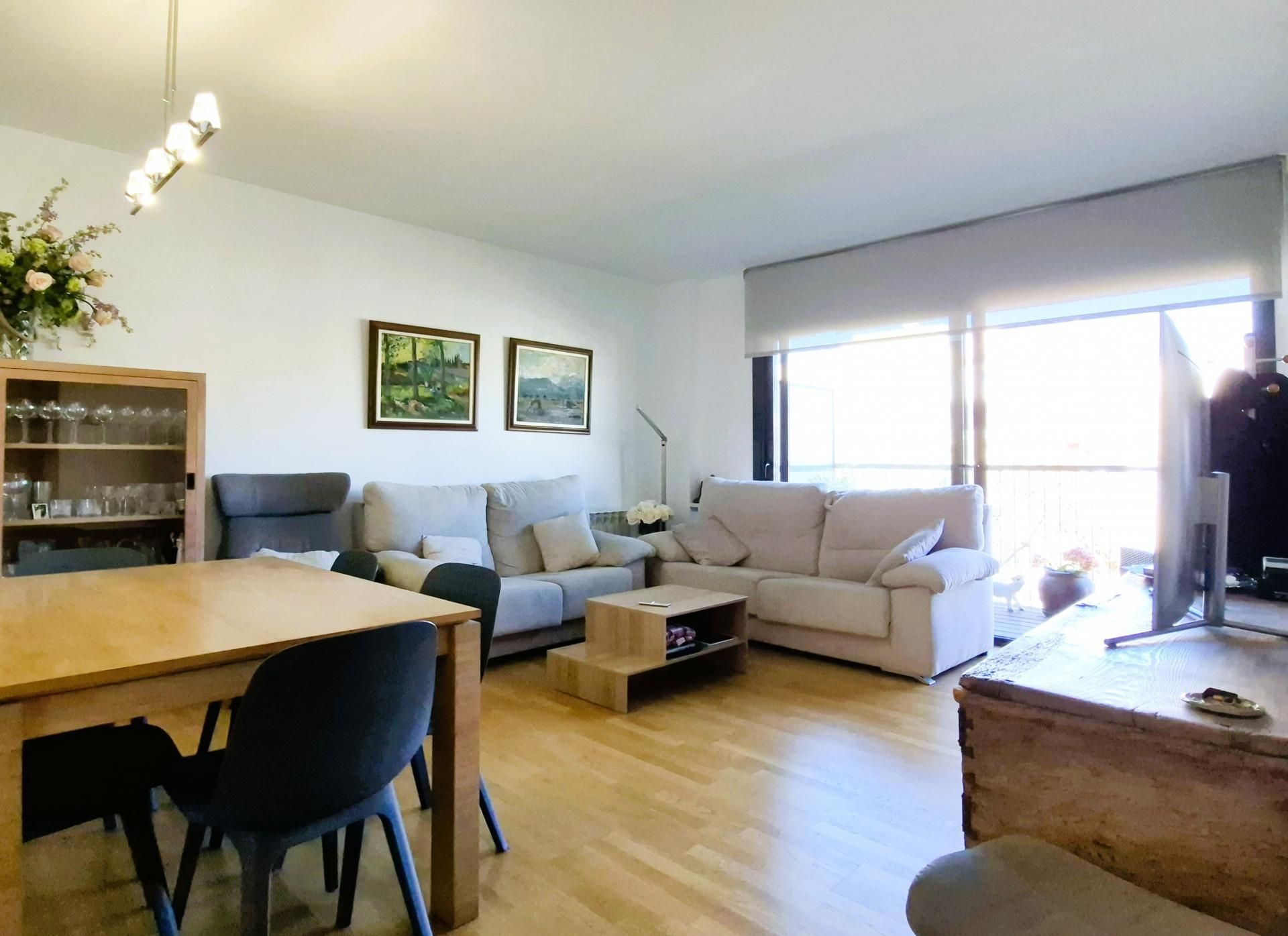 Living room of Duplex for sale in Terrassa  with Air Conditioner, Heating and Balcony
