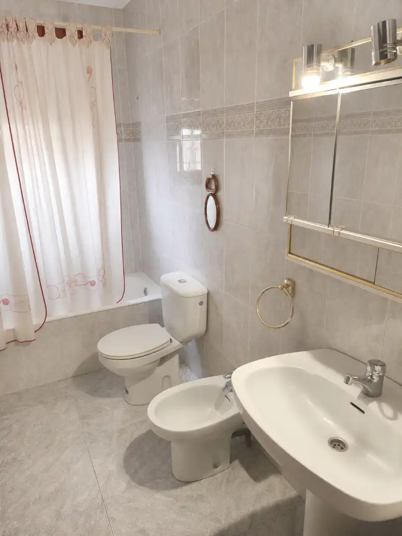 Baño de Casa o chalet en venta en Vinaròs con Aire acondicionado, Calefacción y Jardín privado