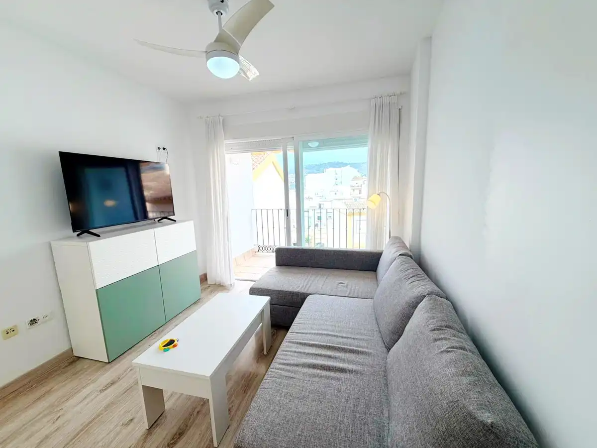 Wohnzimmer von Einfamilien-Reihenhaus zur Miete in Almuñécar mit Möbliert